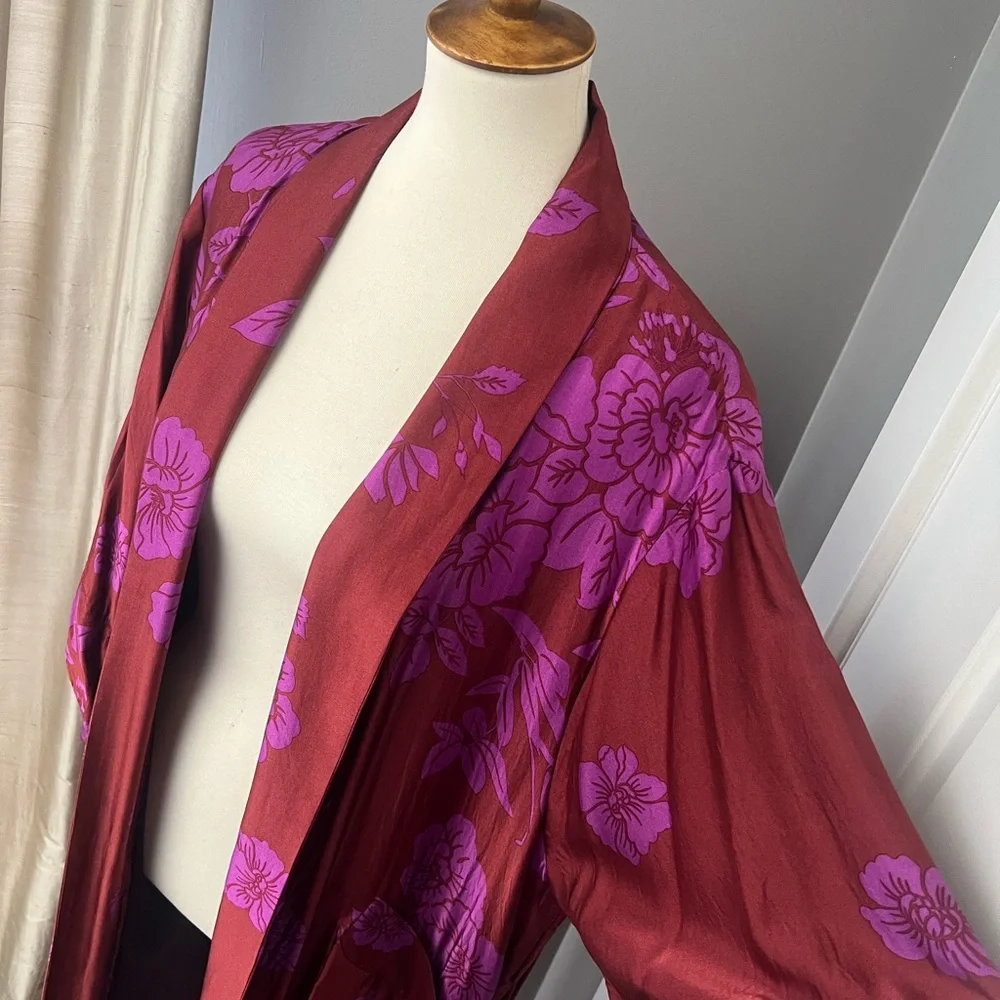 Zara Floral Kimono with Purple Accents - Picture 3 of 11